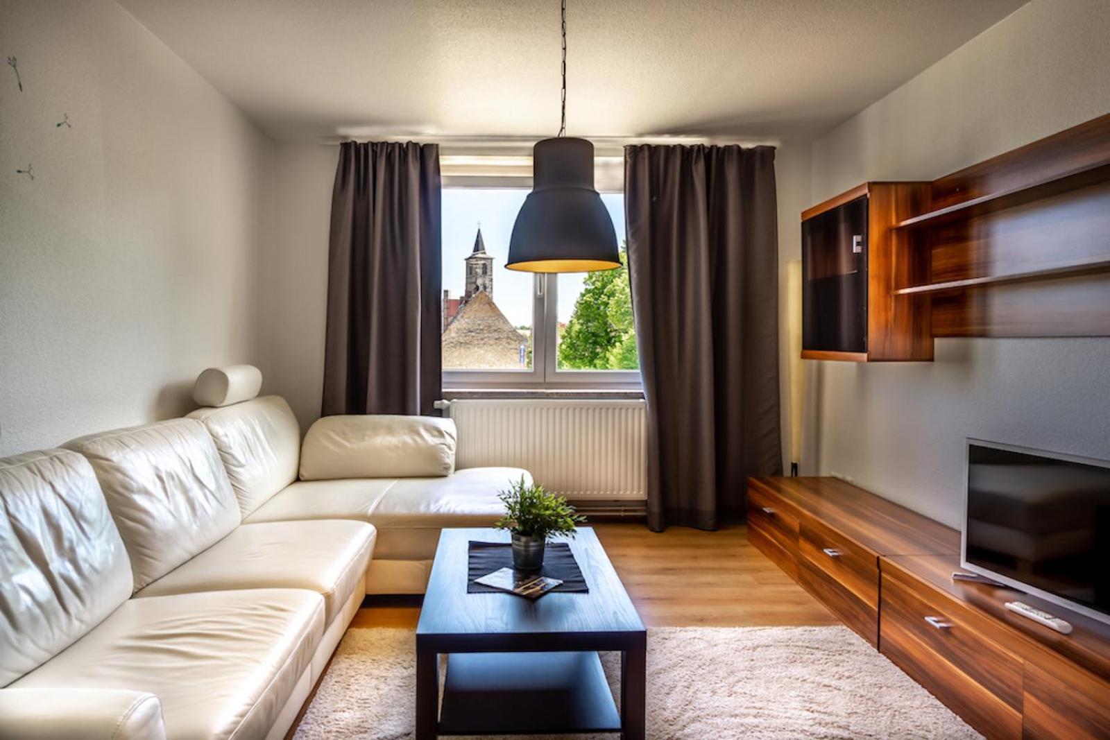 Sl'Otel Budget Бернбург Экстерьер фото
