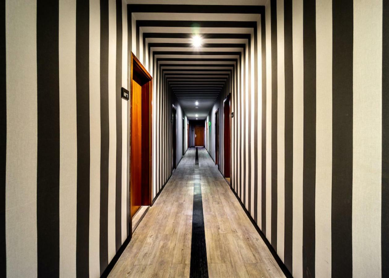 Sl'Otel Budget Бернбург Экстерьер фото