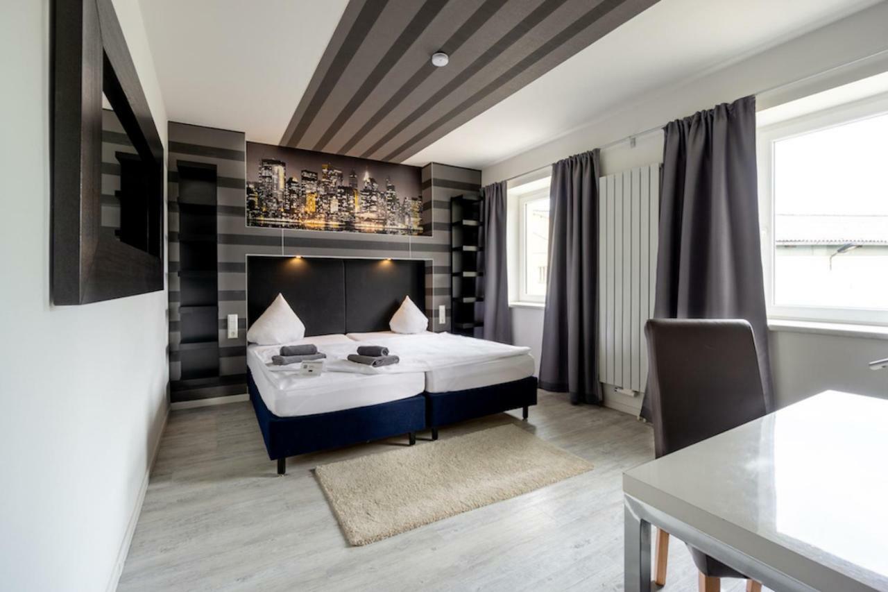 Sl'Otel Budget Бернбург Экстерьер фото